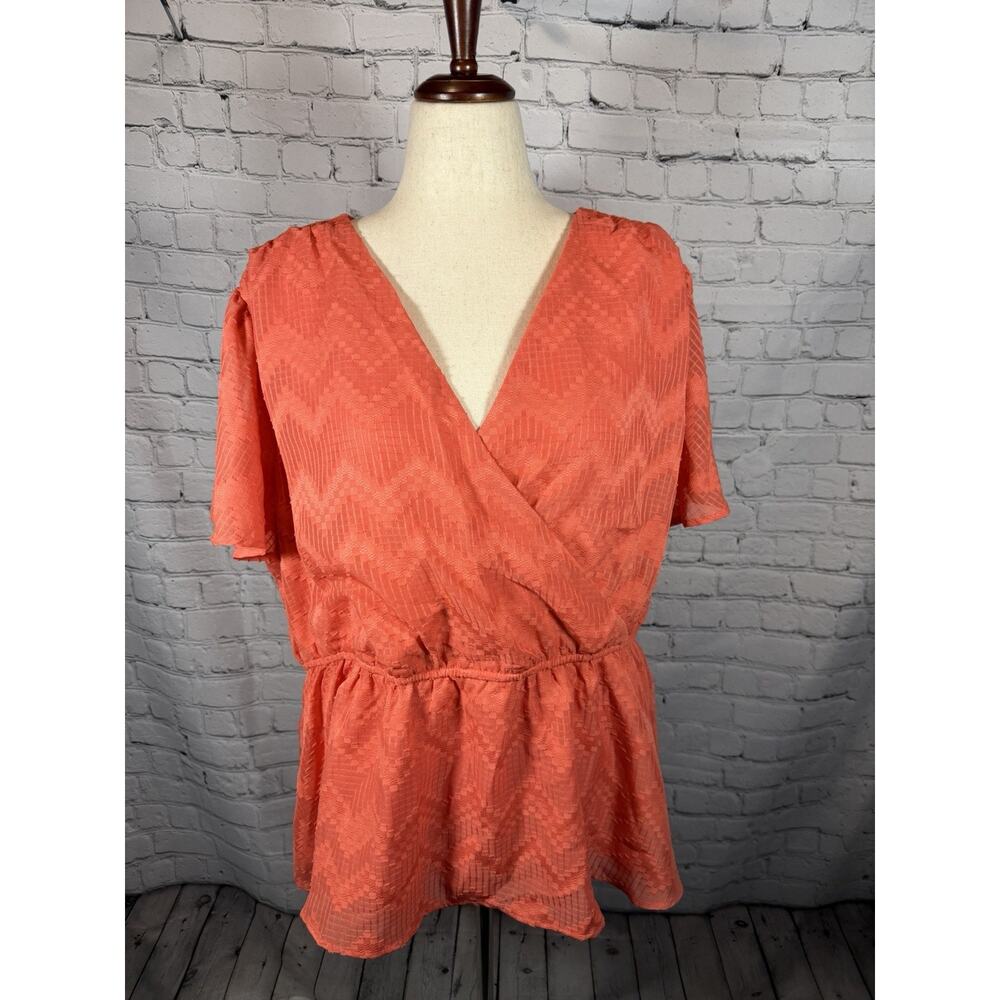 Lane Bryant New Plus 18/20 Coral Pink Ruffle Peplum Flowy Vneck Spring Short Sl.